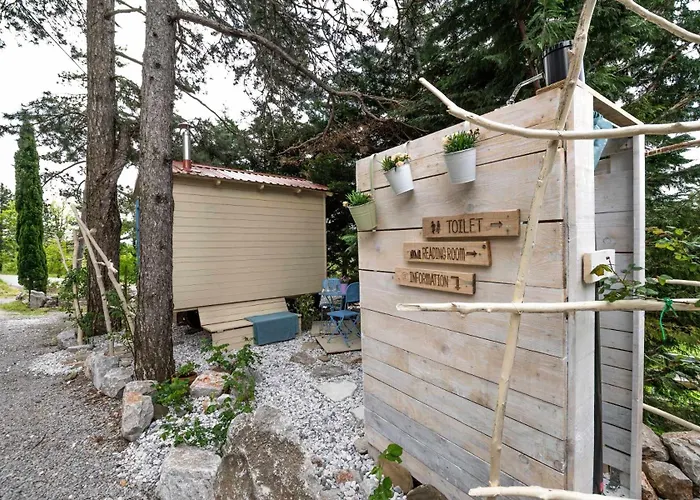 Glamping Mobile House On A Herbs Farm Ajdovščina