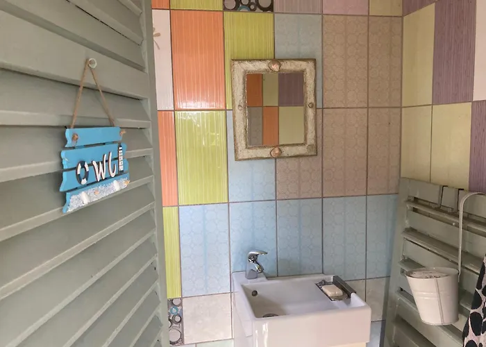 Glamping Mobile House On A Herbs Farm *